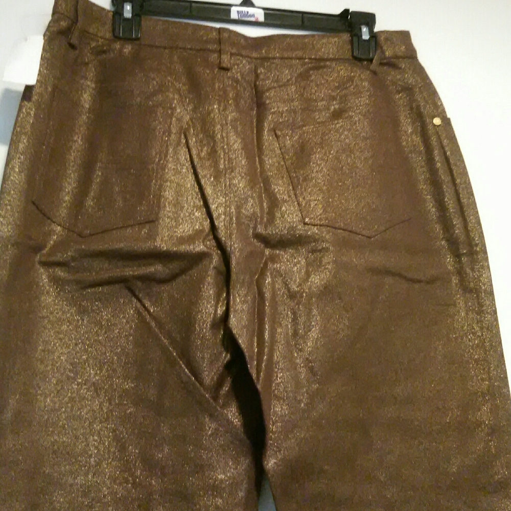 Jeans - Picture 2 of 5